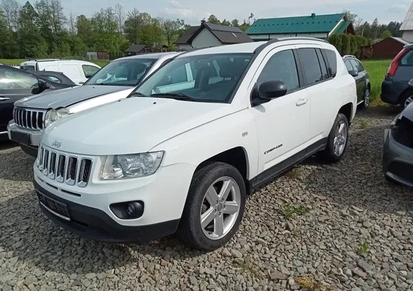 samochody osobowe Jeep Compass cena 23500 przebieg: 170145, rok produkcji 2012 z Ujście